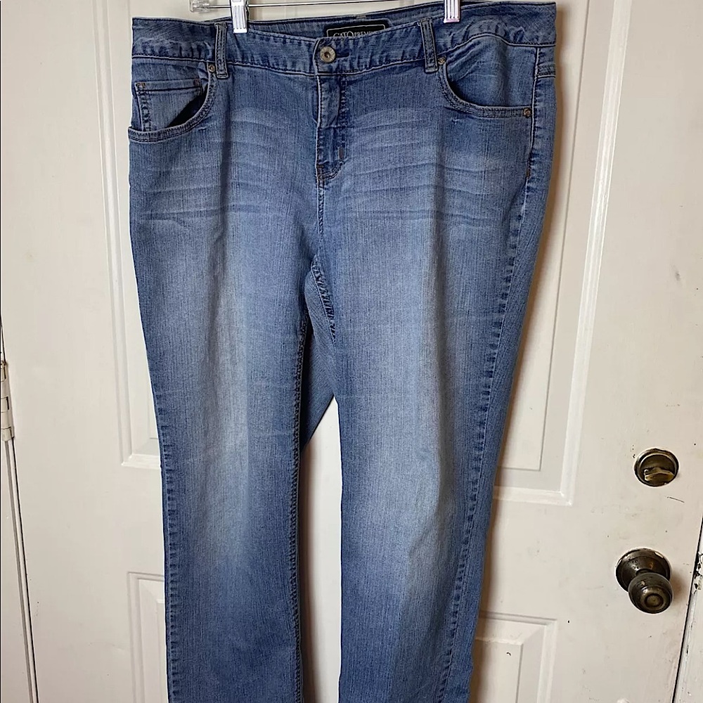 Cato plus size jeans Size 16 27”inseam Embroidered pockets
